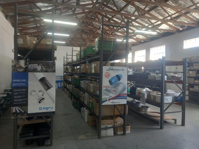 To Let commercial Property for Rent in North End Eastern Cape